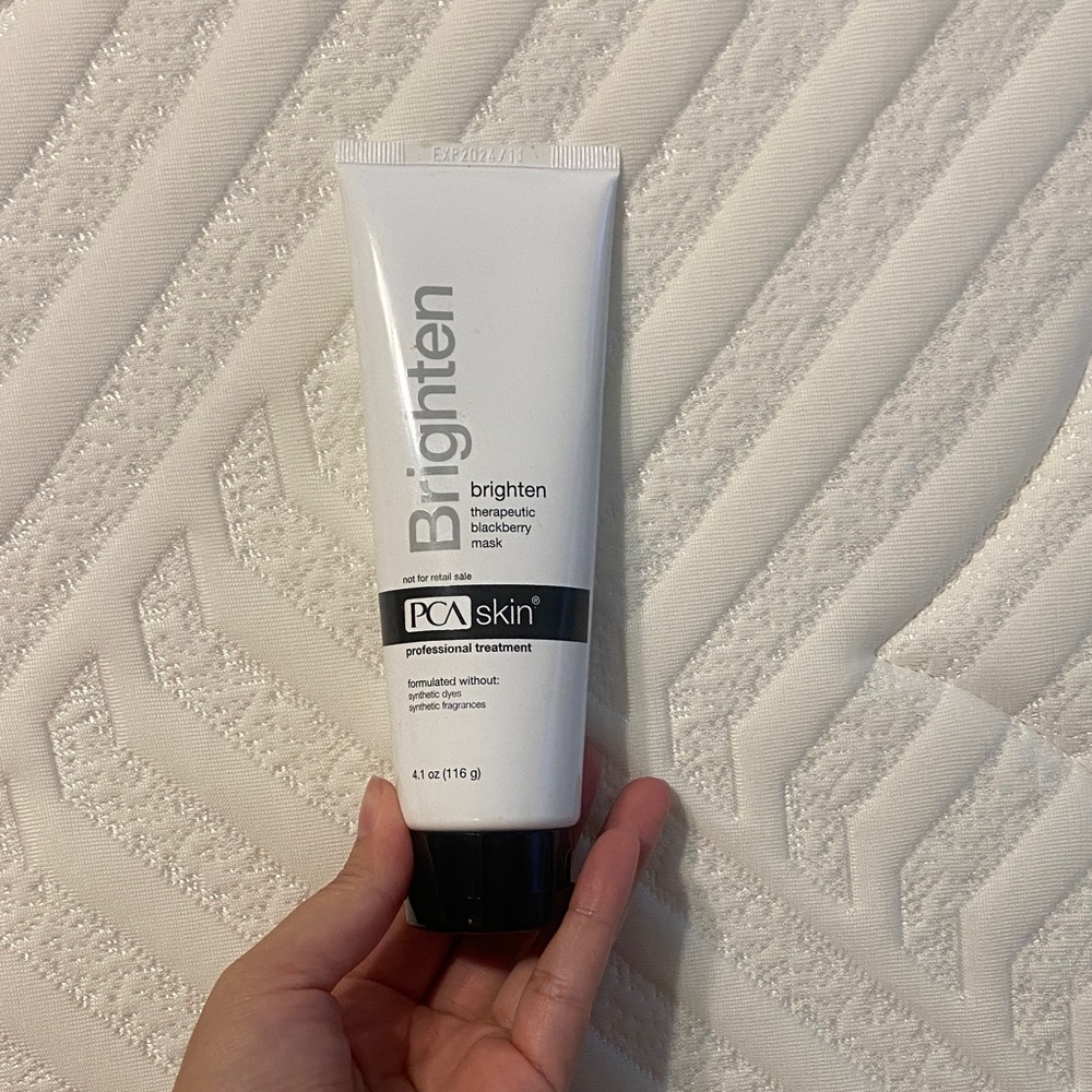 PCA Skin Brighten Therapeutic Mask - White and Black